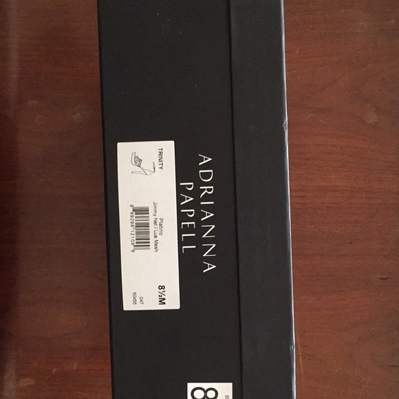 Shoes - Picture 5 of 6